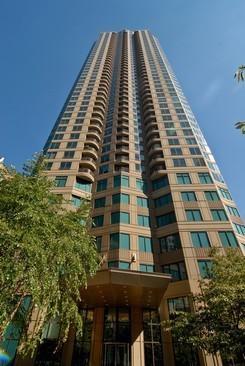 400 N Lasalle #3806, Chicago, IL 60654
