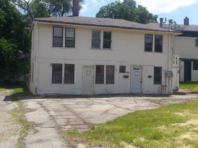 744 Sanford St., Rockford, IL 61102
