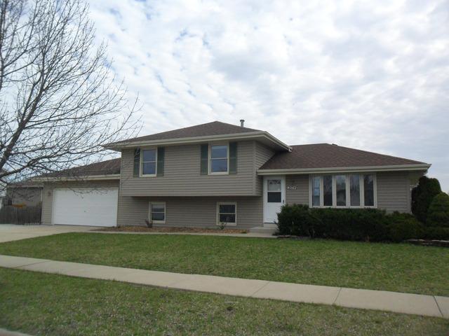 2604 Joe Adler Dr., Plainfield, IL 60586