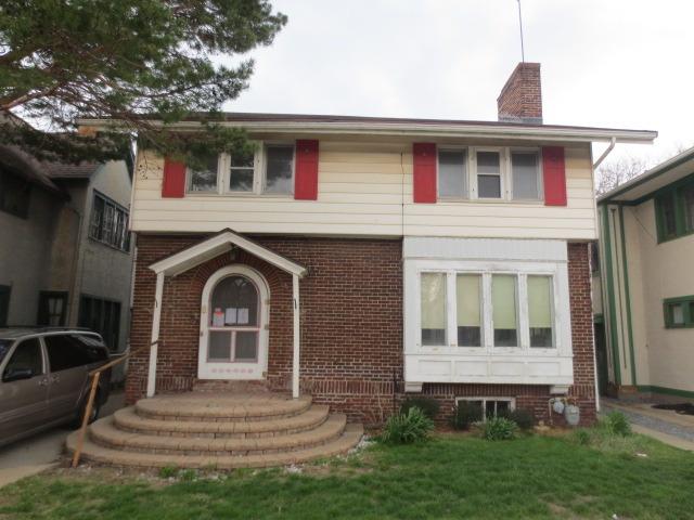1119 N Main St., Rockford, IL 61103