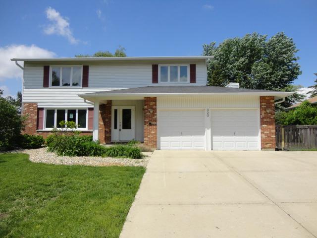 320 Glenwood Ct., Algonquin, IL 60102