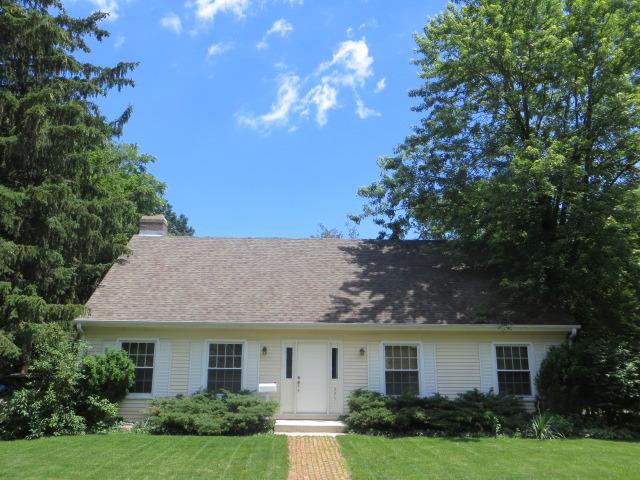 335 Miller Ct., Glen Ellyn, IL 60137