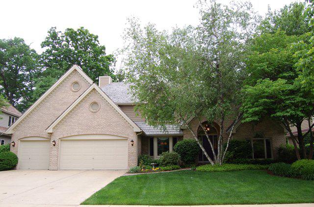 1310 Medinah Dr., Itasca, IL 60143