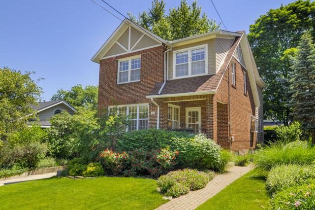 365 Vine Ave., Glen Ellyn, IL 60137