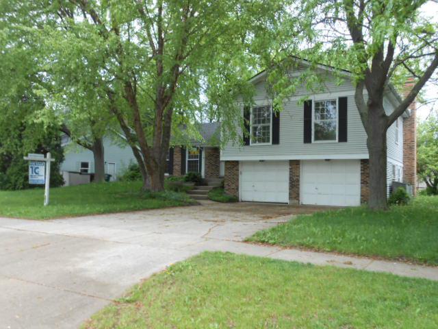 994 Barlina Rd., Crystal Lake, IL 60014