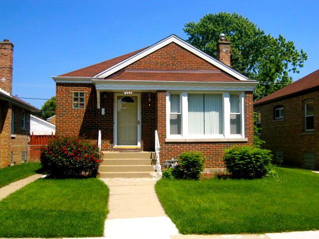 2021 S 21st Ave., Broadview, IL 60155