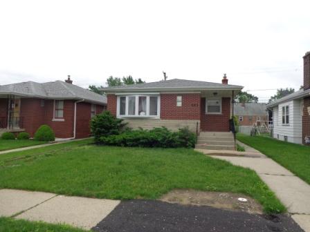 521 157th St., Calumet City, IL 60409