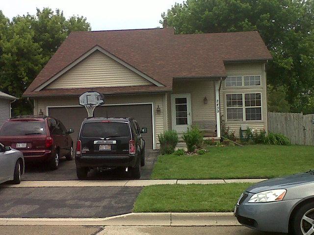2439 Meadow Creek Dr., Sycamore, IL 60178