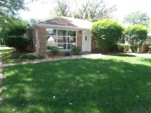 2105 Spruce Rd., Homewood, IL 60430
