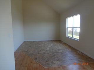 2007 Sunset Ct., Zion, IL 60099