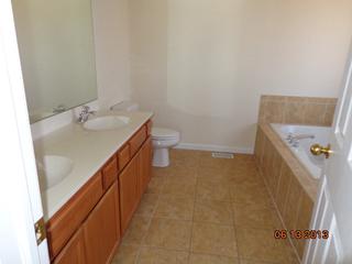 2007 Sunset Ct., Zion, IL 60099