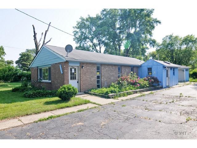 624 Benny Ave., Waukegan, IL 60085