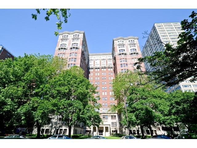 5000 N Marine Dr. #5D, Chicago, IL 60640