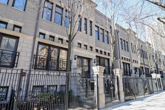 950 N Clark St. #L, Chicago, IL 60610