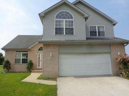 2169 Aster Cir., Lynwood, IL 60411