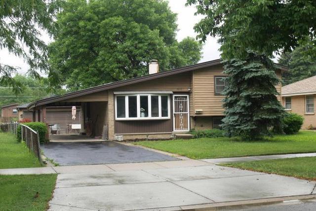 2892 S Scott St., Des Plaines, IL 60018