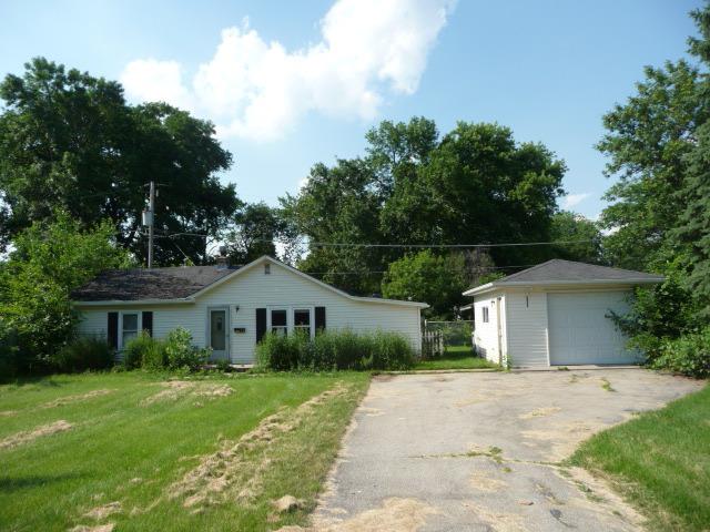 11 W Ottawa St., Plainfield, IL 60544