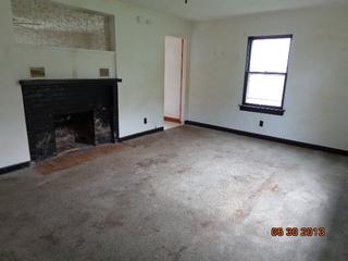 2525 Gilboa Ave., Zion, IL 60099