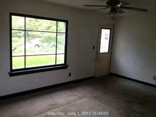 2525 Gilboa Ave., Zion, IL 60099