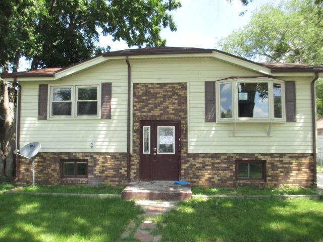 326 Wilshire Dr., Machesney Park, IL 61115