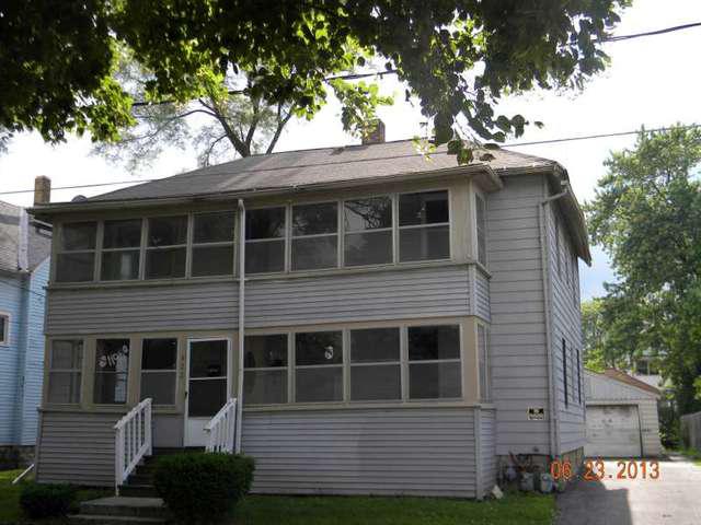 423 Watson St., Aurora, IL 60505
