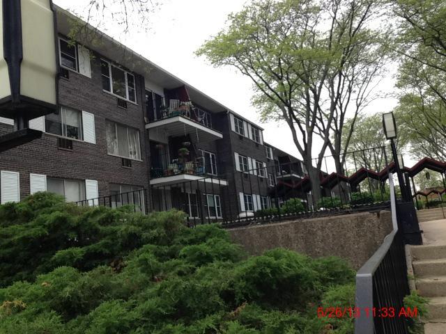 8700 Skokie Blvd. #3IS, Skokie, IL 60076