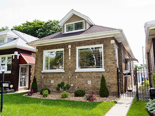 7529 S Michigan Ave., Chicago, IL 60619