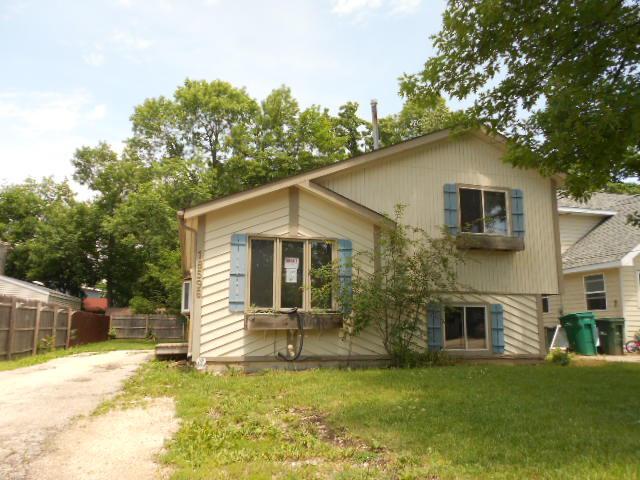 18596 W Main St., Gages Lake, IL 60030
