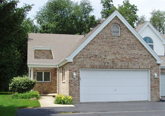 17 Meadow Trail West, Dekalb, IL 60115