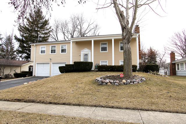 27 Cloverdale Ln., Schaumburg, IL 60194
