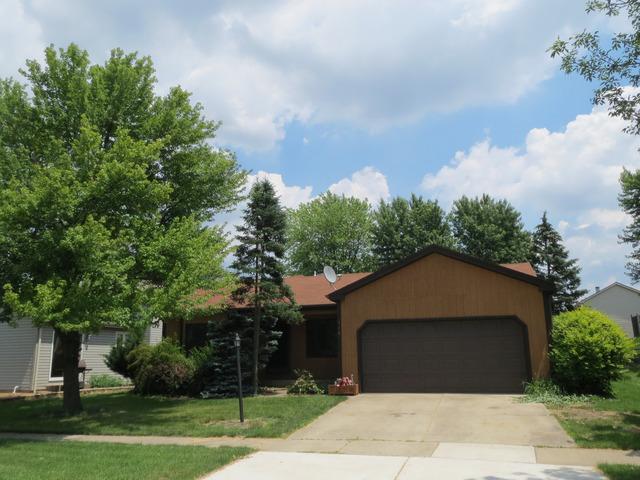 718 Garden Cir., Streamwood, IL 60107