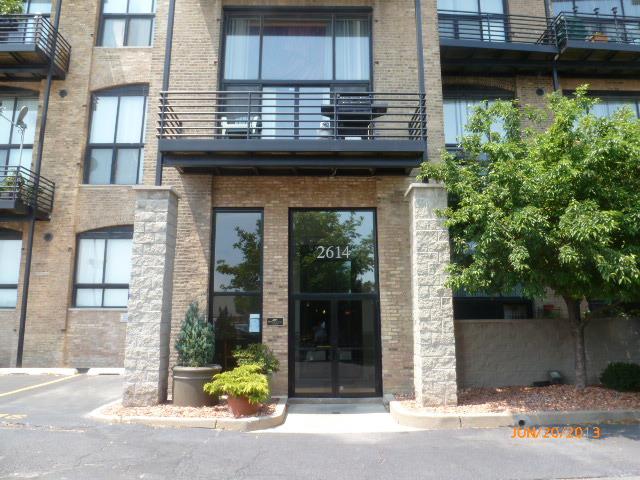 2614 N Clybourn Ave. #312, Chicago, IL 60614