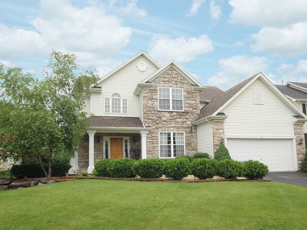 617 Hammer Ln., North Aurora, IL 60542