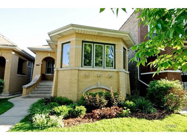 5328 W Pensacola Ave., Chicago, IL 60641