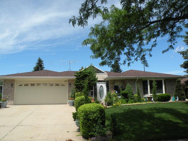 2128 Chilmark Ln., Schaumburg, IL 60193