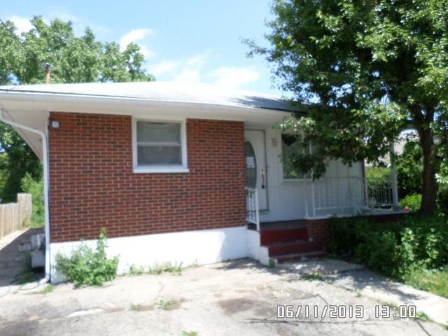 1312 Indian Ave., Aurora, IL 60505