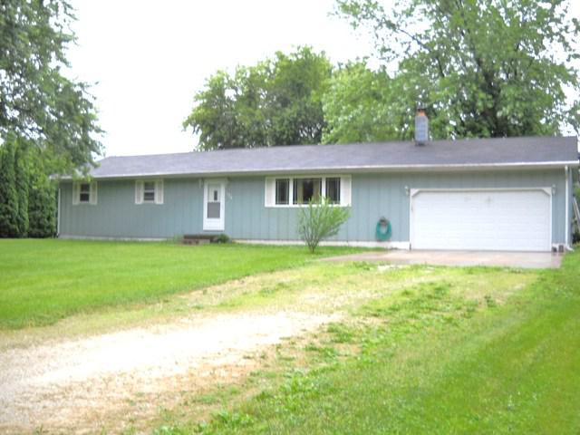 124 E Lakeshore Dr., Edelstein, IL 61526