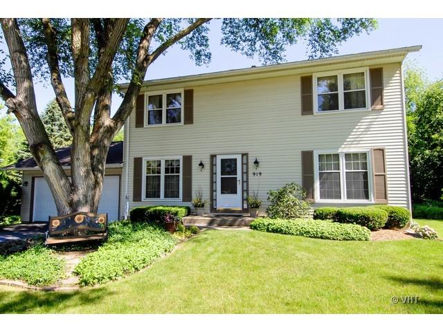 919 Brentwood Pl., Geneva, IL 60134