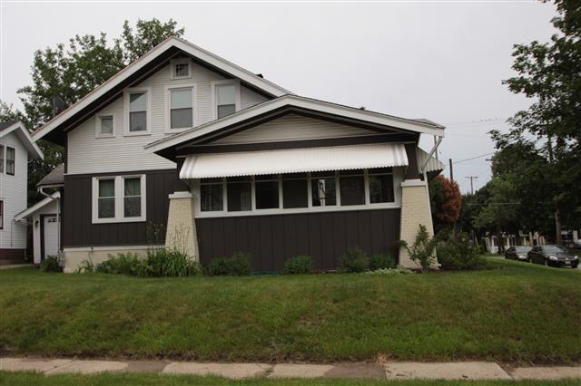 327 Churchill St., Rockford, IL 61103