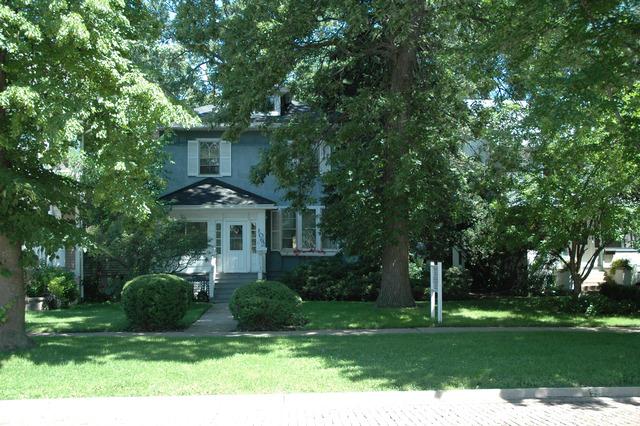 1062 W Linden Ave., Wilmette, IL 60091