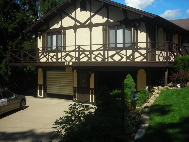 1215 Cardinal Dr., Algonquin, IL 60102