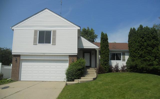 302 Almond Ct., Vernon Hills, IL 60061