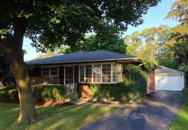 616 N Main St., Mount Prospect, IL 60056