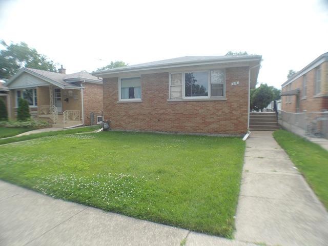 610 Rice Ave., Bellwood, IL 60104