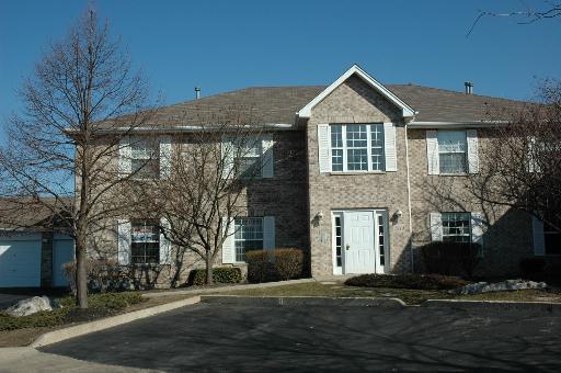 1944 Matthew Ct. #A, Elgin, IL 60123