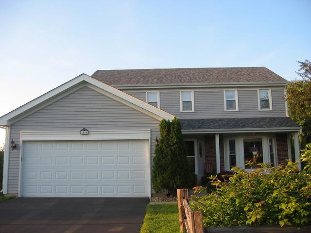 1089 W Stone Creek Cir., Crystal Lake, IL 60014