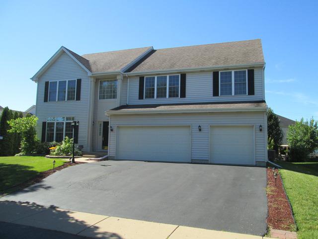 185 Midlane Dr., Crystal Lake, IL 60012