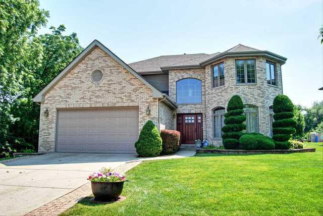 321 Kromray Rd., Lemont, IL 60439