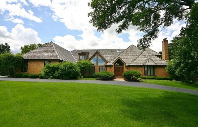 2 Headwater Cove, South Barrington, IL 60010