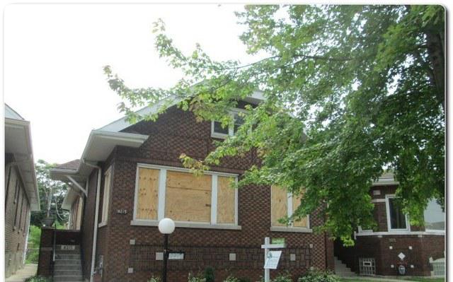 8215 S Carpenter St., Chicago, IL 60620